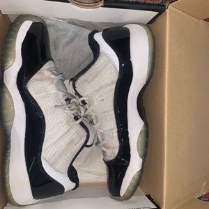 Jordan 11 retro lows